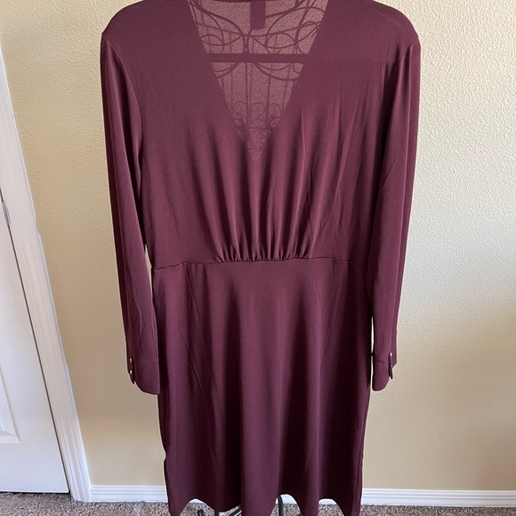 NEW! H&M Berry Maroon Burgundy Stretchy Dress (size S, M, L, XL) - Picture 7 of 7